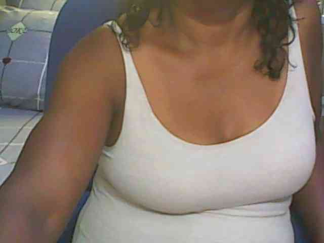 hotmomsexy webcam