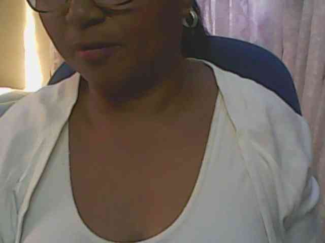 hotmomsexy webcam