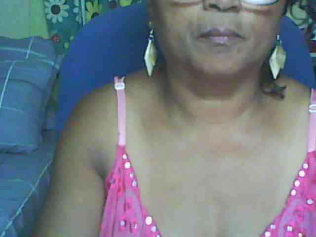 hotmomsexy webcam
