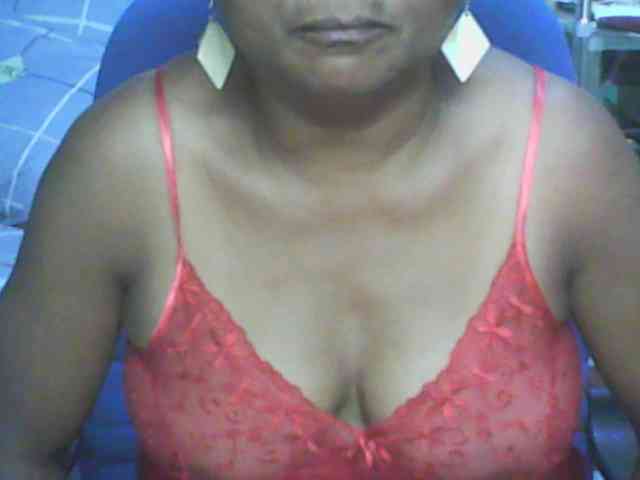 hotmomsexy webcam