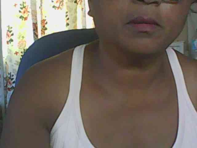 hotmomsexy webcam