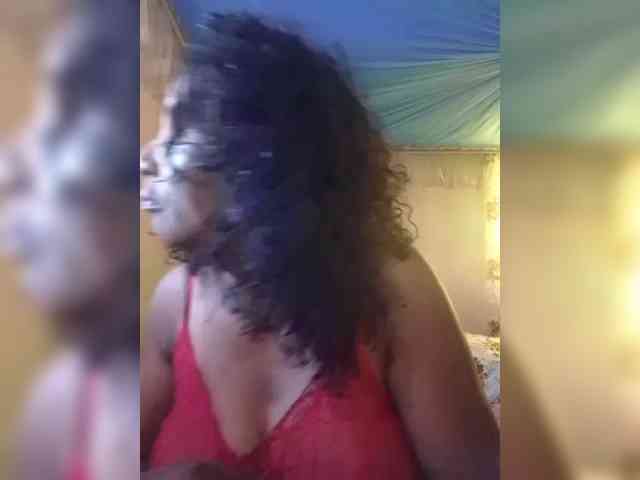 hotmomsexy webcam