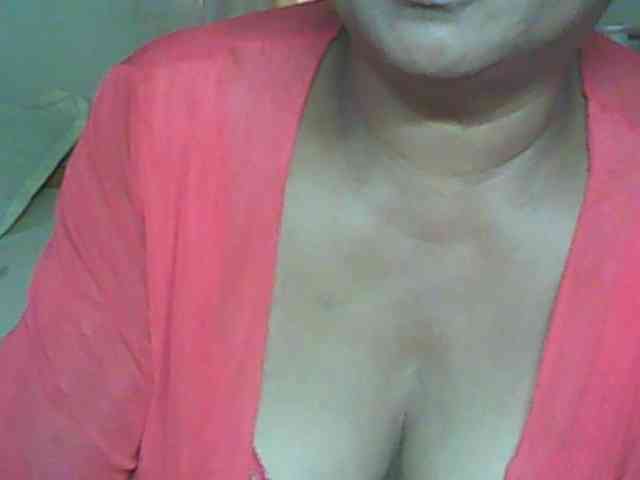 hotmomsexy Live Webcam on BongaCams