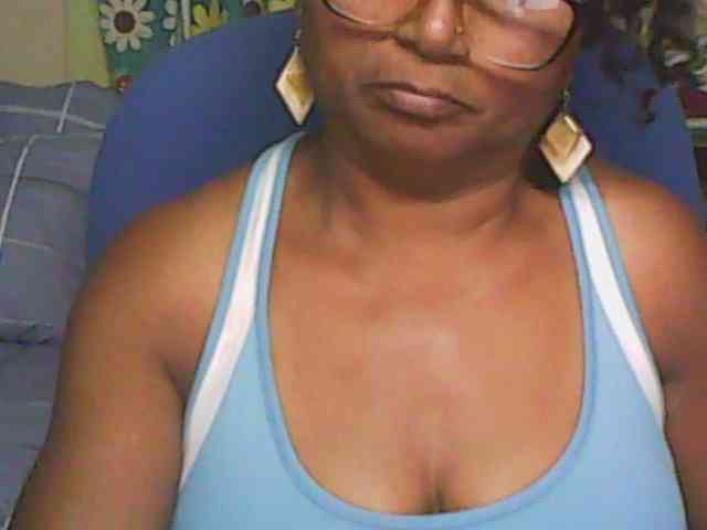 hotmomsexy webcam