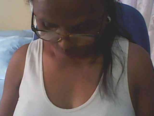 hotmomsexy webcam