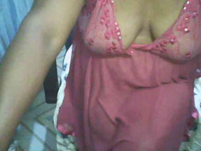 hotmomsexy webcam