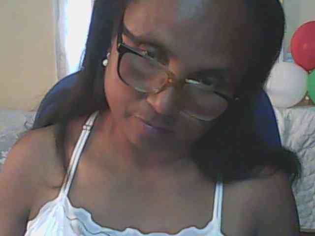 hotmomsexy webcam