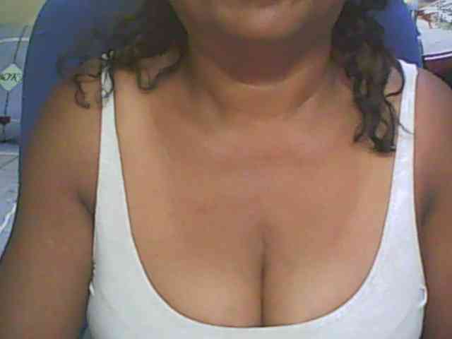 hotmomsexy webcam