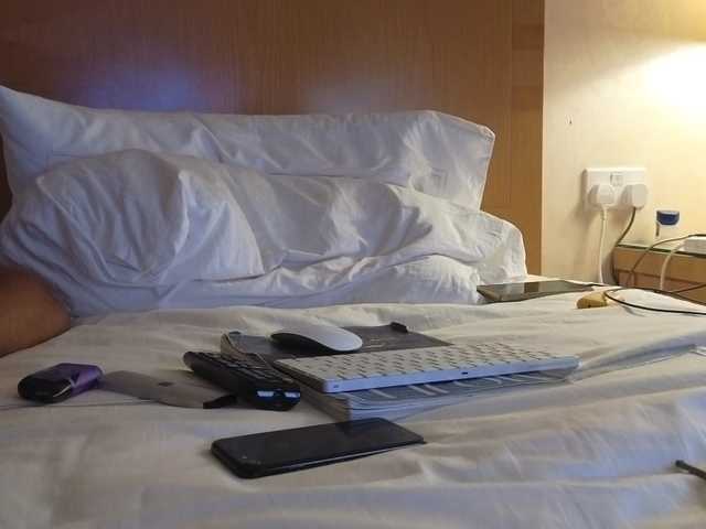 celca Mr-and-Mrs-Smith-XXL