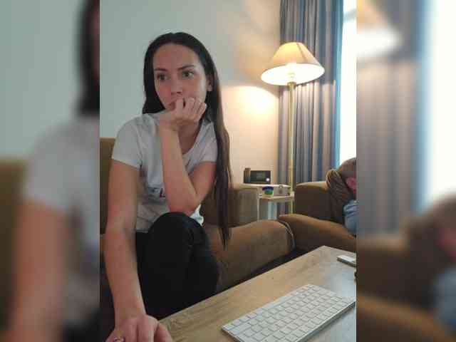 live videochat Mr-and-Mrs-Smith-XXL