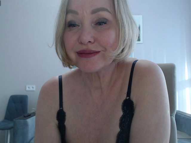 ILUBOVE from BongaCams is Freechat