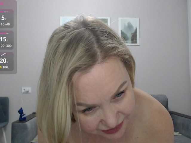 ILUBOVE's BongaCams show and profile