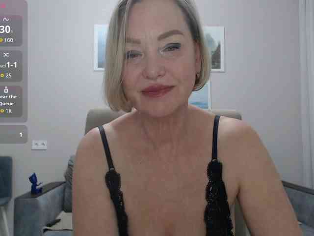 ILUBOVE Live Webcam on BongaCams