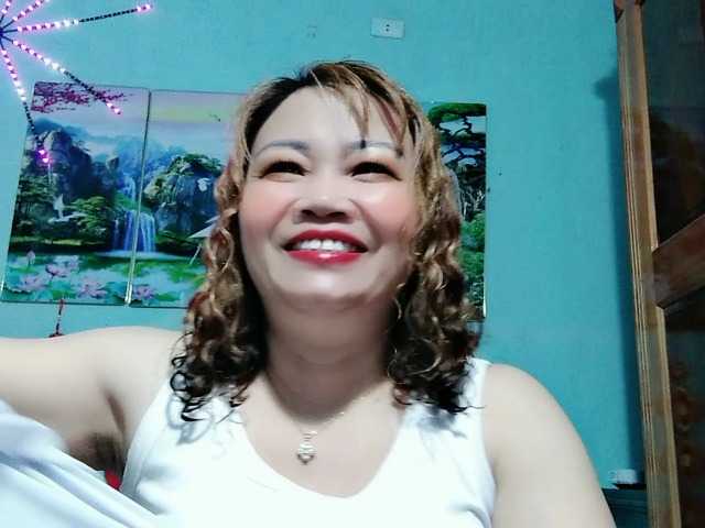 Linhanhsex2k's BongaCams show and profile