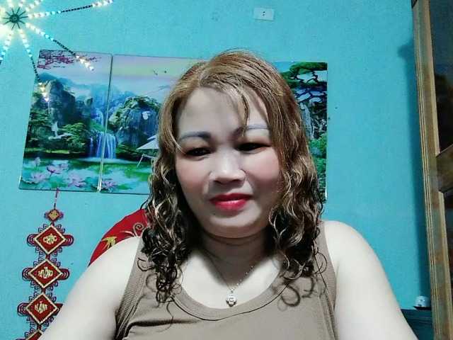 Linhanhsex2k's BongaCams show and profile