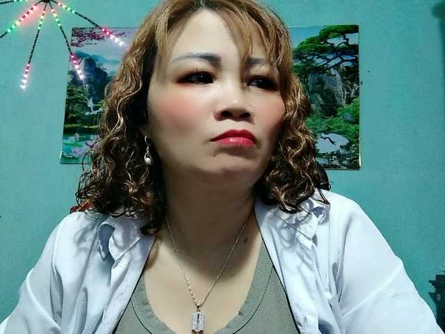 Linhanhsex2k's BongaCams show and profile