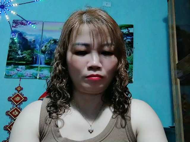 Linhanhsex2k's BongaCams show and profile