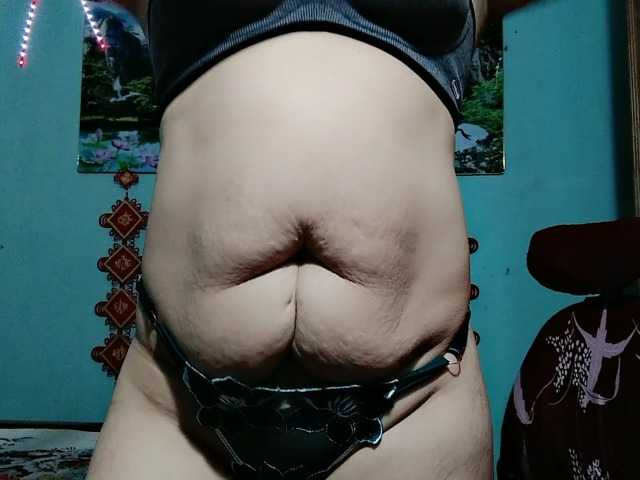 Linhanhsex2k's BongaCams show and profile