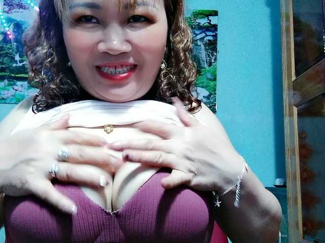 Linhanhsex2k's BongaCams show and profile