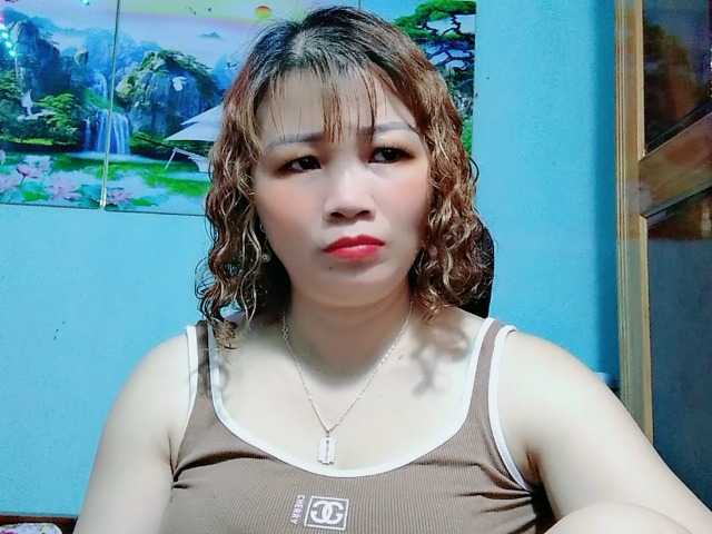 Linhanhsex2k from BongaCams is Freechat