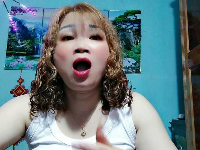 Linhanhsex2k's BongaCams show and profile