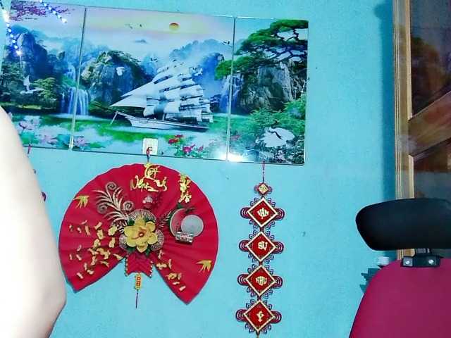 Linhanhsex2k's BongaCams show and profile