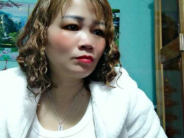 Linhanhsex2k's BongaCams show and profile