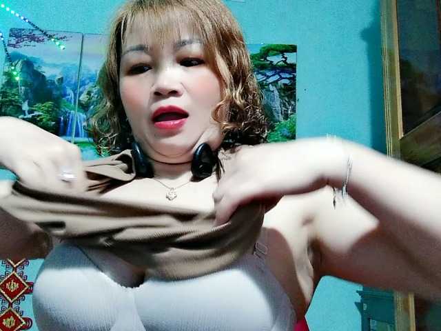 Linhanhsex2k's BongaCams show and profile