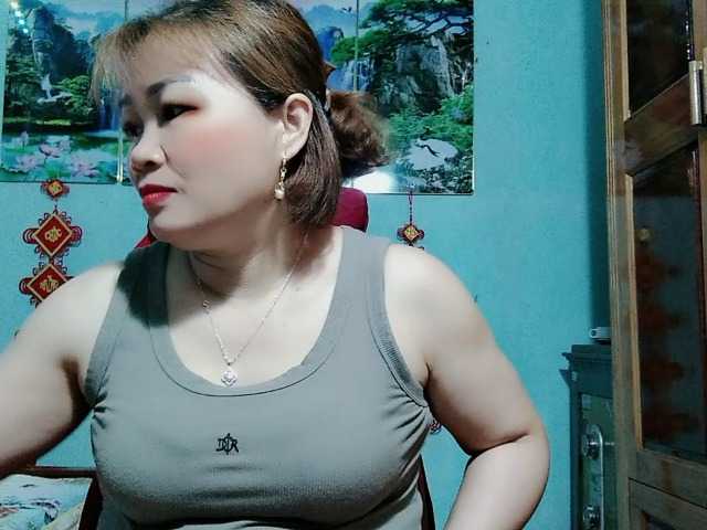 Linhanhsex2k's BongaCams show and profile