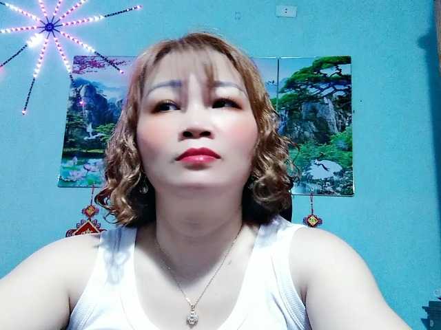 Linhanhsex2k's BongaCams show and profile