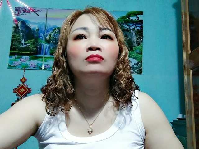 Linhanhsex2k's BongaCams show and profile