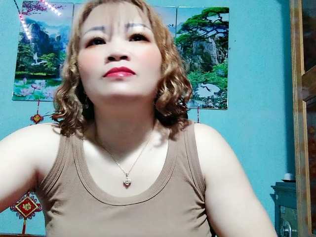 Linhanhsex2k's BongaCams show and profile