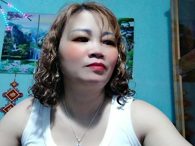 Linhanhsex2k's BongaCams show and profile