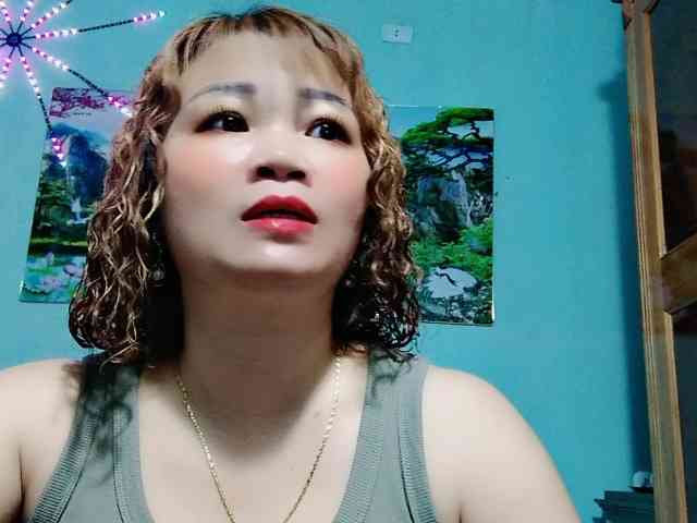 Linhanhsex2k webcam