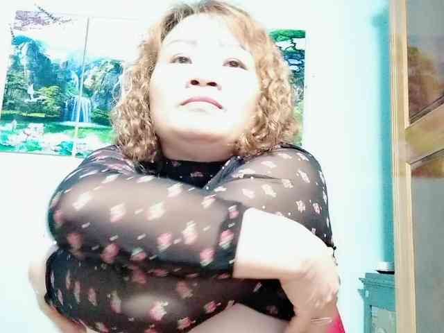 Linhanhsex2k webcam