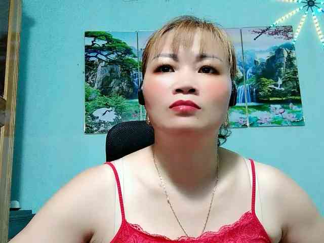 Linhanhsex2k webcam
