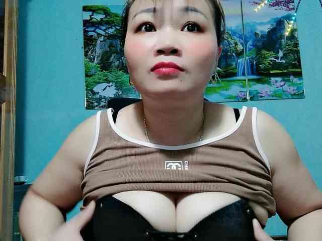 Linhanhsex2k webcam