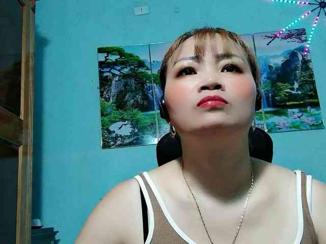 Linhanhsex2k webcam