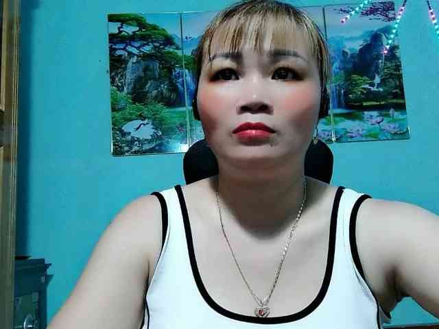 Linhanhsex2k webcam