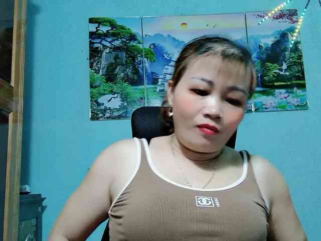 Linhanhsex2k webcam