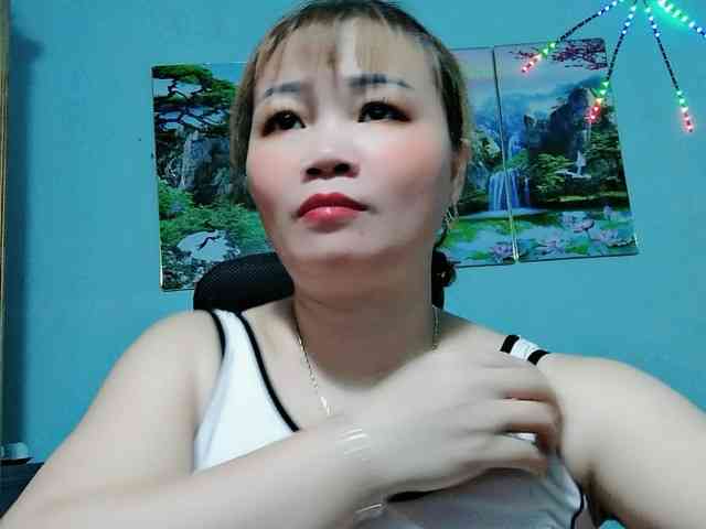 Linhanhsex2k webcam