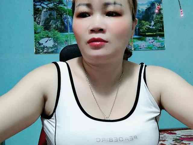 Linhanhsex2k webcam