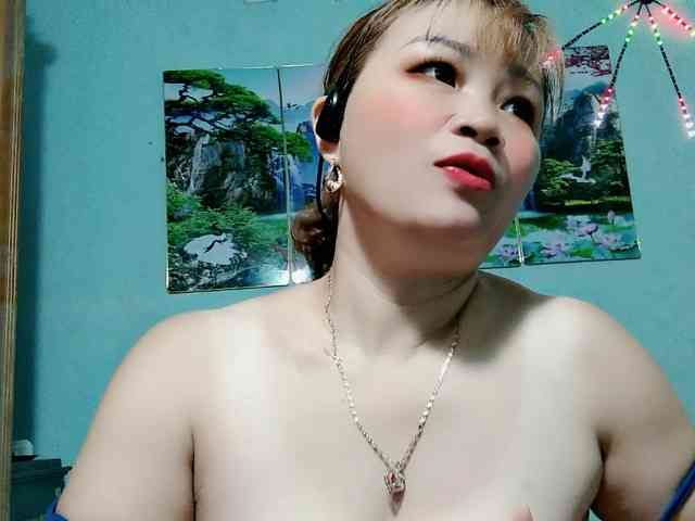 Linhanhsex2k webcam