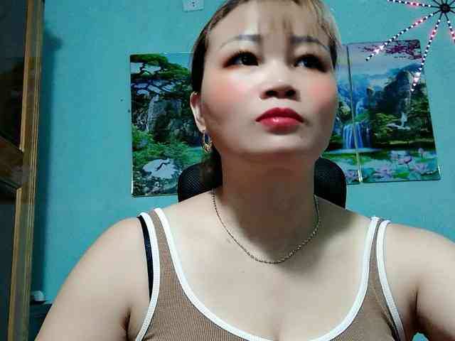 Linhanhsex2k webcam