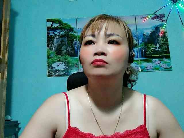 Linhanhsex2k webcam