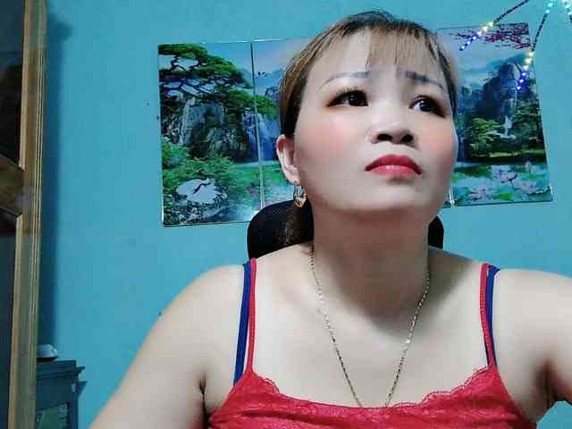Linhanhsex2k webcam