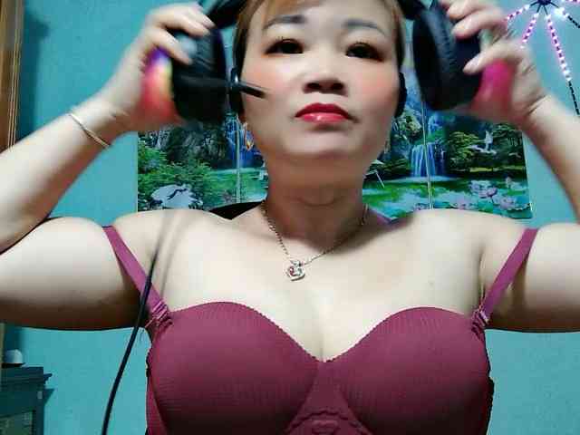 Linhanhsex2k webcam
