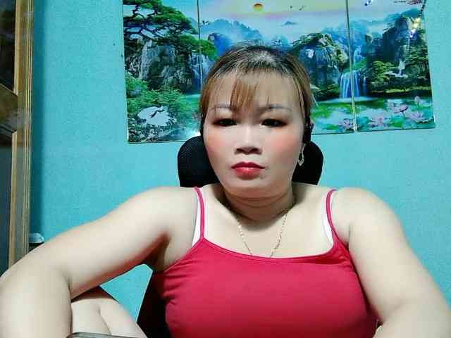 Linhanhsex2k webcam