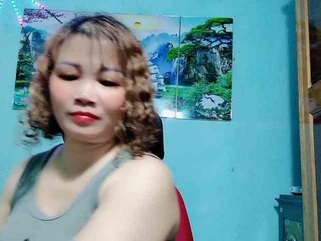 Linhanhsex2k webcam