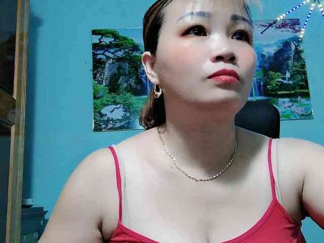Linhanhsex2k webcam
